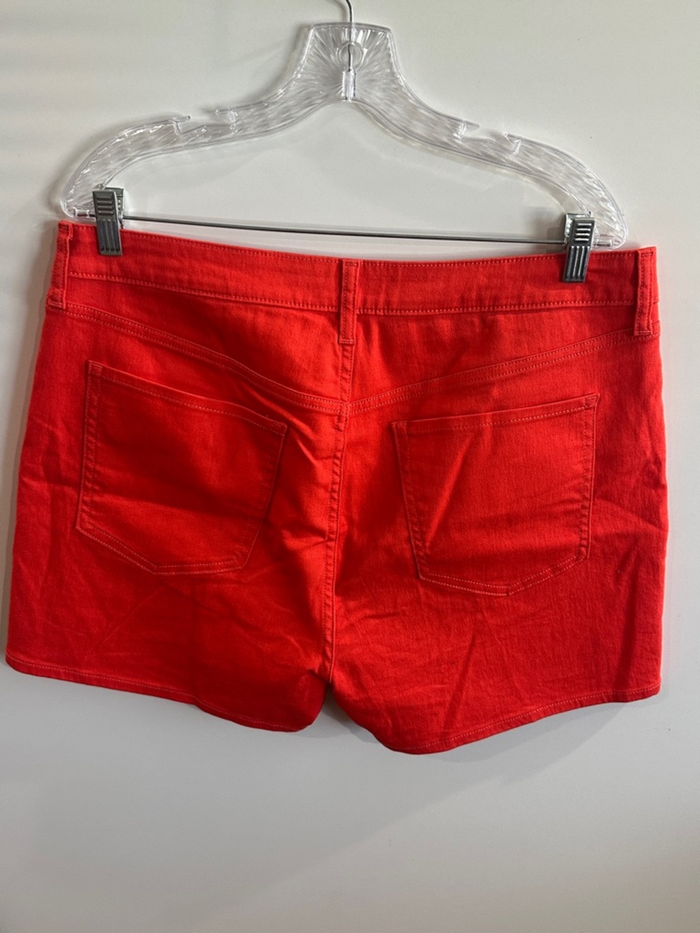 Old Navy High-Waisted Wow Jean Shorts Size 16 - Picture 3 of 7